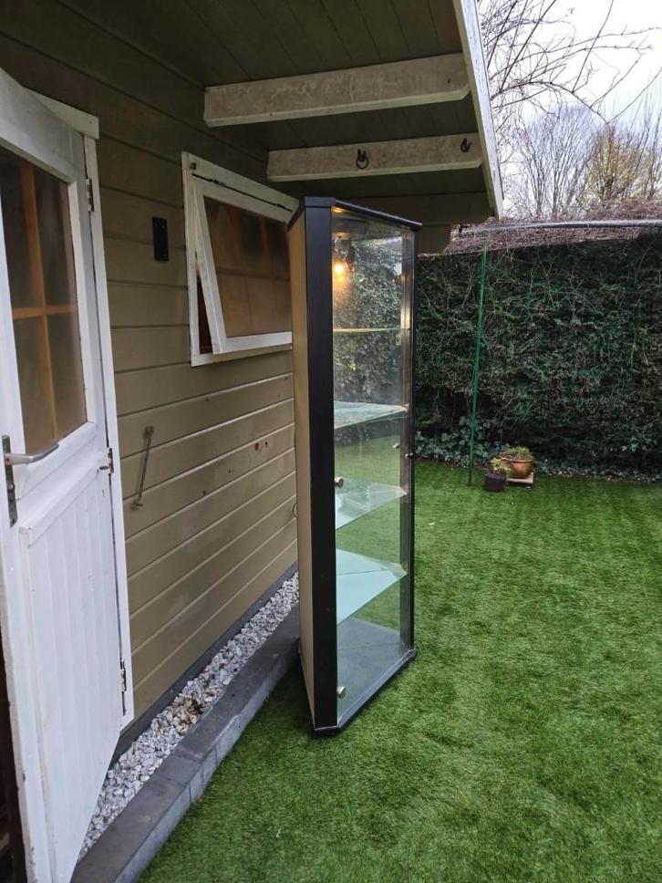 vitrine-hoekkast met spiegelachtergrond en verlichting, Huis en Inrichting, Kasten | Vitrinekasten, Gebruikt, 200 cm of meer, Minder dan 50 cm