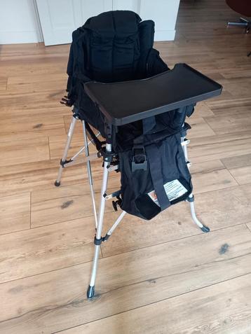 Mooie kindercamping stoel met tafel  beschikbaar voor biedingen