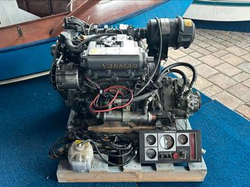 Nette Yanmar 3JH2E met hydraulische keerkoppeling beschikbaar voor biedingen