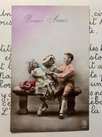 Bonne Année - jongen en meisje met pop (JJ), Verzamelen, Ansichtkaarten | Themakaarten, Ophalen of Verzenden, 1920 tot 1940, Gelopen