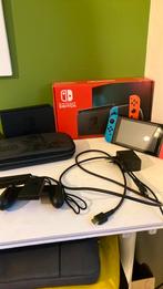 Switch V2 2019 COMPLEET + case, joycons & controller, Spelcomputers en Games, Spelcomputers | Nintendo Switch, Ophalen of Verzenden