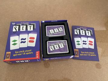 Kaartspel Set nieuw in de plastic beschikbaar voor biedingen