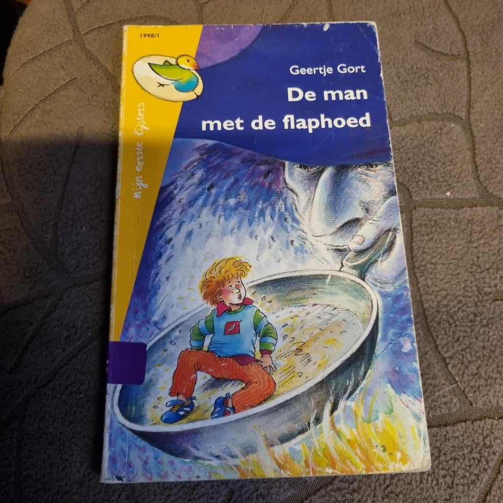 De man met de flaphoed - Geertje Gort - eerste lijsters, Boeken, Kinderboeken | Jeugd | onder 10 jaar, Ophalen of Verzenden, Gelezen
