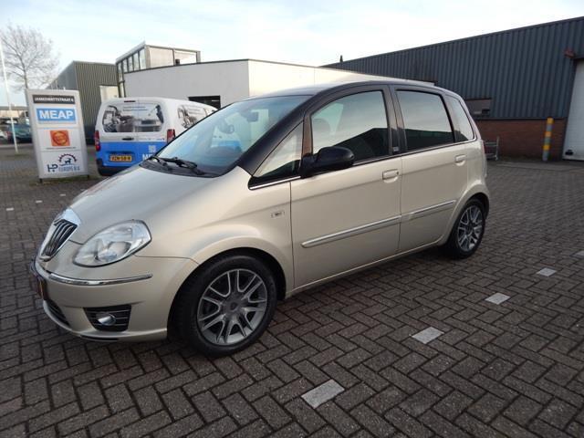 Lancia Musa 1.4-16V Platino S&S, Auto's, Lancia, Particulier, Te koop, Musa, ABS, Airbags, Airconditioning, Centrale vergrendeling