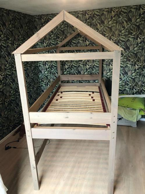 Kinderbed / hoogslaper, Kinderen en Baby's, Kinderkamer | Bedden, Zo goed als nieuw, 180 cm of meer, 70 tot 85 cm, Hoogslaper of Stapelbed