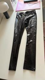 Broek 140 donkerblauw Zara, Kinderen en Baby's, Kinderkleding | Maat 140, Broek, Meisje, Ophalen of Verzenden, Zo goed als nieuw