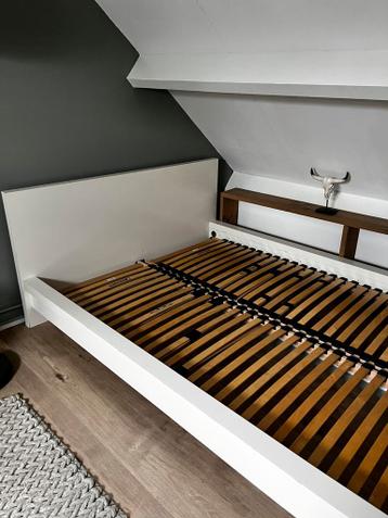 GRATIS Ikea Malm 140x200cm inc. Lattenbodems - afbeelding 1