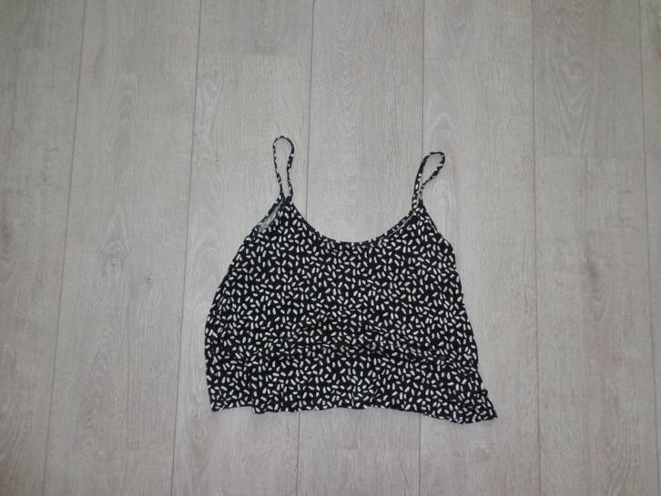 damestopjes maat M, Ambika, Zara, Kookai, Kleding | Dames, Tops, Gedragen, Maat 38/40 (M), Overige kleuren, Zonder mouw, Ophalen of Verzenden