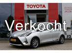 Toyota Yaris 1.5 Hybrid Executive Automaat 100pk | Navigatie, 12 maanden, Gebruikt, 4 cilinders, Leder en Stof
