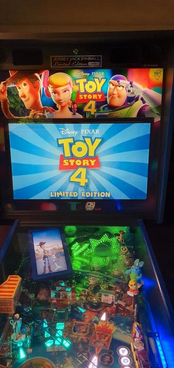 Toystory 4 limited edition beschikbaar voor biedingen