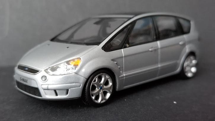 Ford S Max 1:43 Minichamps Pol, Hobby en Vrije tijd, Modelauto's | 1:43, Zo goed als nieuw, Auto, MiniChamps, Ophalen of Verzenden