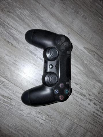 PlayStation 4 Slim 1TB + 2st Controllers + 14 Games beschikbaar voor biedingen