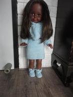 TE KOOP MOOIE VINTAGE POP/  SCHILPAD ///////POPPEN, Verzamelen, Poppen, Ophalen of Verzenden, Gebruikt, Pop
