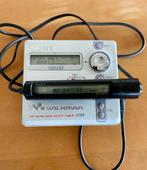 SONY MD Walkman/Recorder MZ-N707 zilvergrijs  + 11 MD's, Audio, Tv en Foto, Walkmans, Discmans en Minidiscspelers, Ophalen of Verzenden