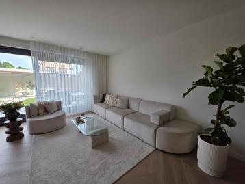 Nieuwe bank van stof! beschikbaar voor biedingen