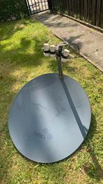 Triax, Audio, Tv en Foto, Schotelantennes, Ophalen, Zo goed als nieuw