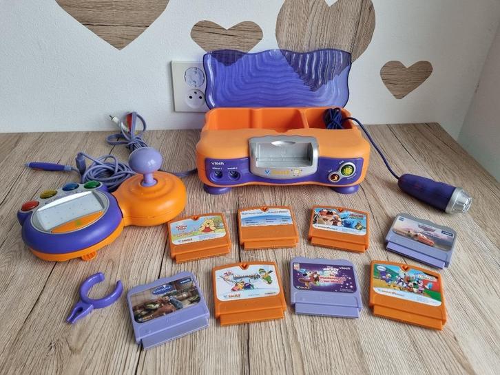 V"tech Smile Spelcomputer 8 Diverse Spellen o.a Winnie Pooh, Kinderen en Baby's, Speelgoed | Vtech, Gebruikt, Ophalen of Verzenden