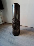 Bronzen kolenkit met sierlijke reliëfscène, antiek, Ophalen, Brons