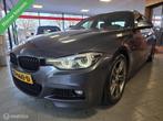BMW 3-serie 318i M Sport Edition Dealer Onderh.CarPlay Inclu, Auto's, BMW, Automaat, Gebruikt, Euro 6, Lichtsensor