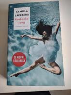 Camilla Lackberg, Koekoeksjong, Ophalen of Verzenden, Zo goed als nieuw