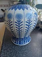 Een groter Chinese Kang xi vaas, Antiek en Kunst, Antiek | Vazen, Verzenden