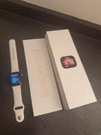 Appel watch serie 11 GPS Rose Gold, Sieraden, Tassen en Uiterlijk, Smartwatches, IOS, Ophalen of Verzenden, Zo goed als nieuw