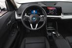 BMW X1 xDrive25e Automaat / Trekhaak / Adaptieve LED / Parki, 14 kWh, Gebruikt, Met garantie (alle), Wit