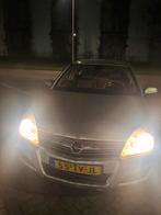 Opel Astra 1.6 16V 5D Easytronic 85KW 2007 Grijs, Zwart, 4 cilinders, 635 kg, Leder en Stof