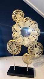 Kleine bloemen spiegel goud, Antiek en Kunst, Antiek | Spiegels, Overige vormen, Minder dan 50 cm, Ophalen of Verzenden