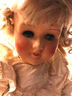 4 prachtige antieke poppen, uit verzameling., Verzamelen, Ophalen of Verzenden, Zo goed als nieuw, Pop