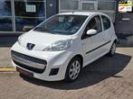 Peugeot 107 1.0-12V XS AIRCO NAP APK, Voorwielaandrijving, Stof, Gebruikt, Zwart