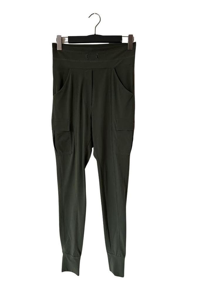 Japan TKY broek S, Kleding | Dames, Broeken en Pantalons, Zo goed als nieuw, Maat 36 (S), Groen, Lang, Ophalen of Verzenden