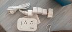 Travel Adapter and power converter, Doe-het-zelf en Verbouw, Alarmsystemen, Ophalen of Verzenden, Zo goed als nieuw