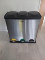 Prullenbak van Homra te koop., Huis en Inrichting, Woonaccessoires | Prullenbakken, Minder dan 10 liter, Ophalen, Gebruikt, Met pedaal