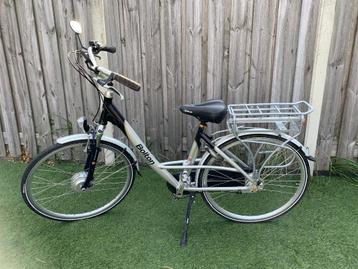 Bolton fiets met lage instap beschikbaar voor biedingen