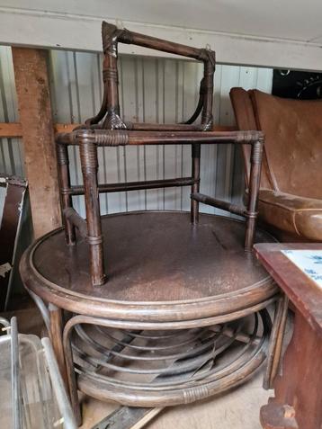 Vibtage Rotan/ Manou set coffeetable salontafel wandplank  beschikbaar voor biedingen