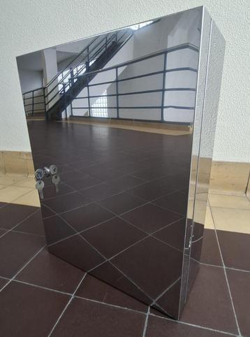 vintage badkamerkastje kastje spiegel chroom retro design beschikbaar voor biedingen