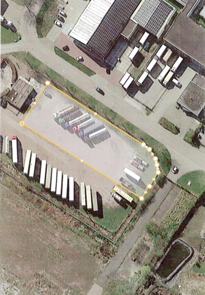Te Huur: Beveiligd Buitenterrein van 2.100 m² met 24/7, Zakelijke goederen, Bedrijfs Onroerend goed, Bedrijfsruimte, Huur