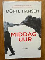 Middaguur - Dörte Hansen Roman, Gelezen, Europa overig, Ophalen of Verzenden, Dorte Hansen