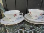 4 x Kop en schotel Bareuther Bavaria met roze roosjes, Antiek en Kunst, Antiek | Servies los, Ophalen of Verzenden