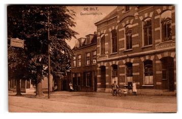 De Bilt, Gemeentehuis. Nauta 9422 beschikbaar voor biedingen