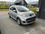 Peugeot 107 1.0 12V 5DR 2011 Grijs, Airco, elec. ramen, Origineel Nederlands, Te koop, Zilver of Grijs, Benzine