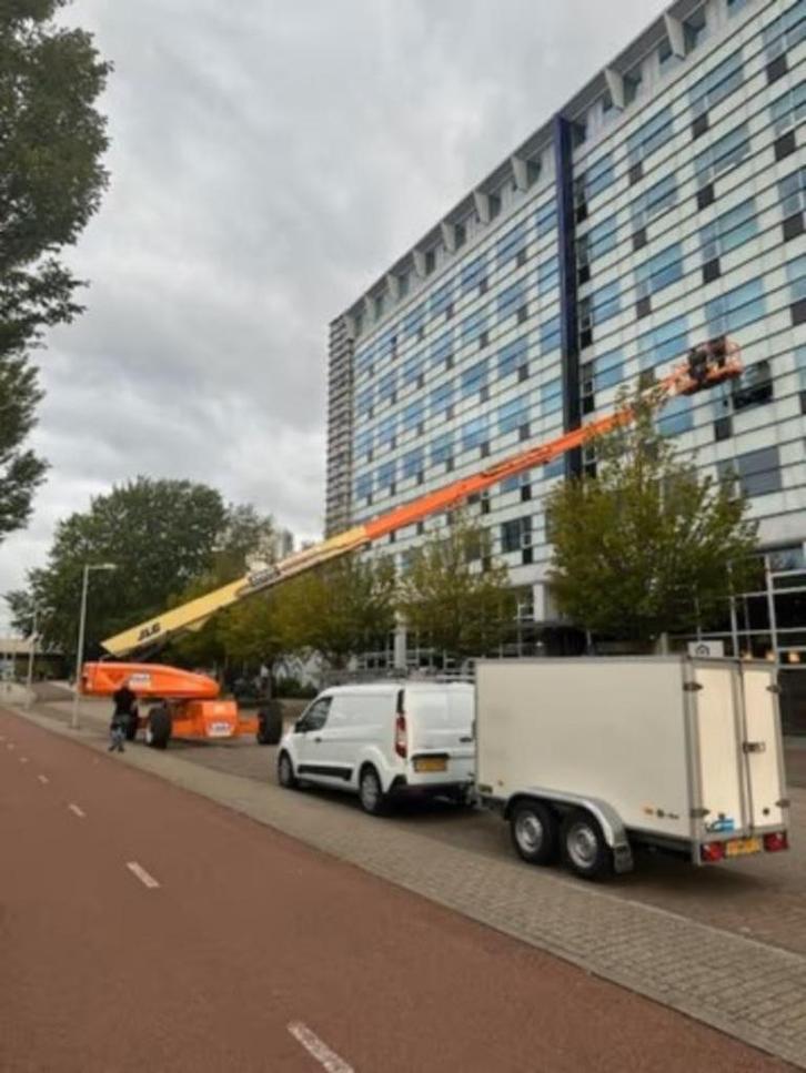 leerling/ervaren glazenwasser, Diensten en Vakmensen, Schoonmakers en Glazenwassers, Glazenwassen buiten