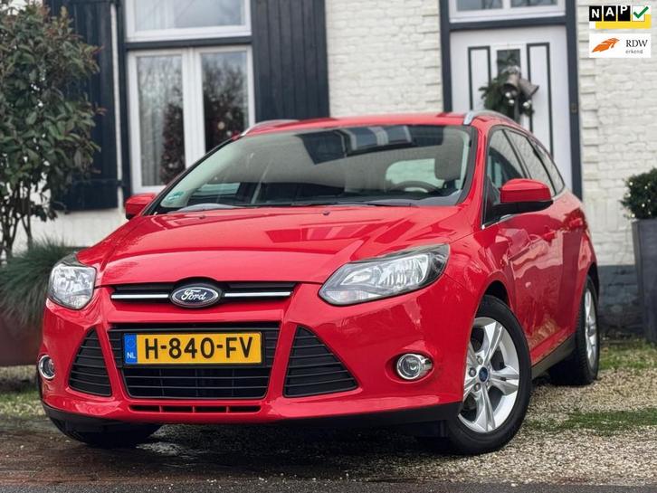 Ford Focus Wagon 1.0 EcoBoost Titanium|Stoelverwarming|Cruis, Auto's, Ford, Bedrijf, Te koop, Focus, ABS, Airbags, Airconditioning