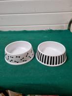 voerbakken hond 2 stuks, Dieren en Toebehoren, Ophalen of Verzenden, 'T Olde Gre-j, Info@toldegrej.nl, Endepoelstraat 20f Didam