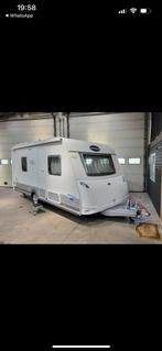 Caravelair Ambiance Style 475 uit 2012., Kachel, Rondzit, Frans bed, Particulier