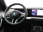 BMW iX1 xDrive30 67 kWh | M-Sportpakket | Trekhaak | 19inch, Auto's, BMW, Automaat, Stof, Zwart, Overige kleuren