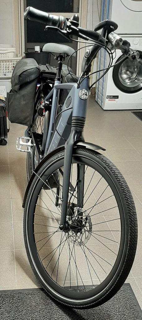 Elektrische fiets, Gazelle Ultimate C8 HMB, herenmodel 57cm, Fietsen en Brommers, Elektrische fietsen, Gebruikt, Gazelle, 55 tot 59 cm