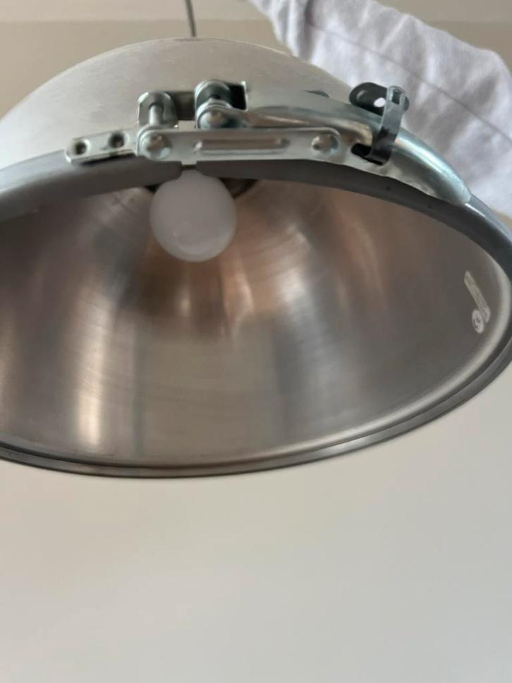 Originele industrielamp zilverkleurig, Huis en Inrichting, Lampen | Hanglampen, Gebruikt, Minder dan 50 cm, Metaal, Ophalen of Verzenden