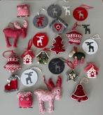 Prachtige verzameling kersthangers rood-wit-grijs kerstboom!, Diversen, Kerst, Ophalen of Verzenden, Zo goed als nieuw